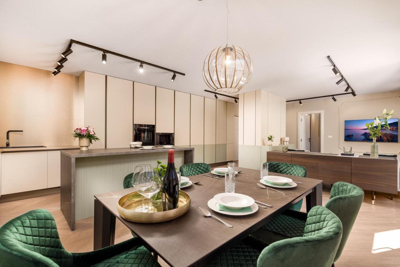 Abau Residence Apartment- 50M To The Sea オパティヤ エクステリア 写真
