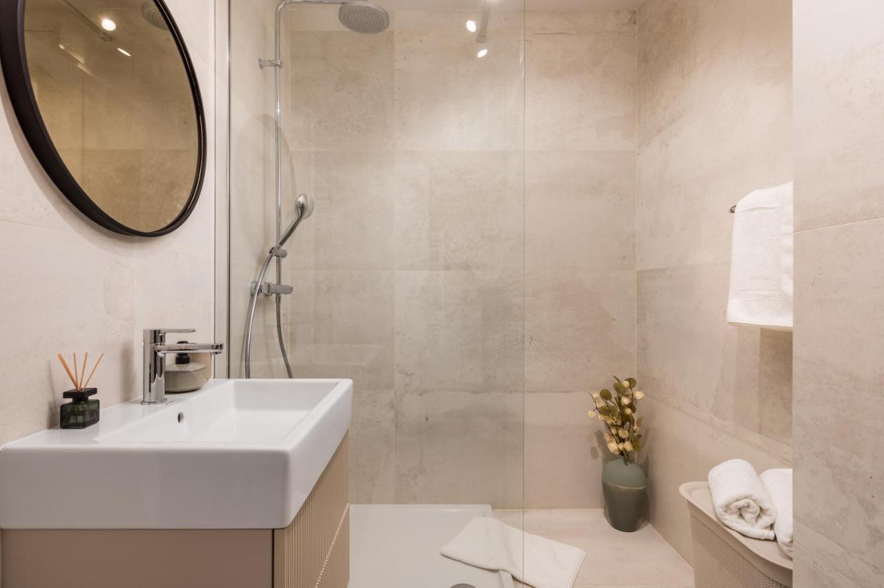 Abau Residence Apartment- 50M To The Sea オパティヤ エクステリア 写真